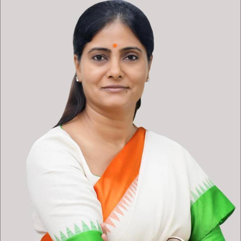 anupriya patel.jpg